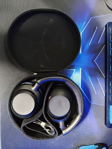 SONY ULT WEAR ワイヤレスヘッドホン ブラック WH-ULT900N B