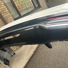 w222メルセデスベンツ純正リアバンパー　クリスタルダイヤモンドの画像