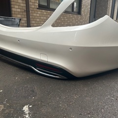 w222メルセデスベンツ純正リアバンパー　クリスタルダイヤモンドの画像