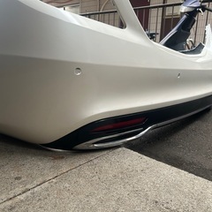 w222メルセデスベンツ純正リアバンパー　クリスタルダイヤモンドの画像
