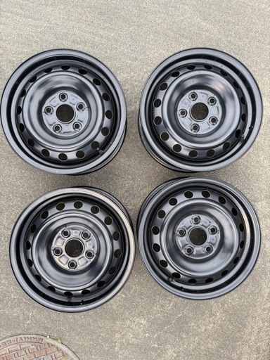 純正スチールホイール 15インチ　4本セット　トヨタ ノア(ZRR80系)