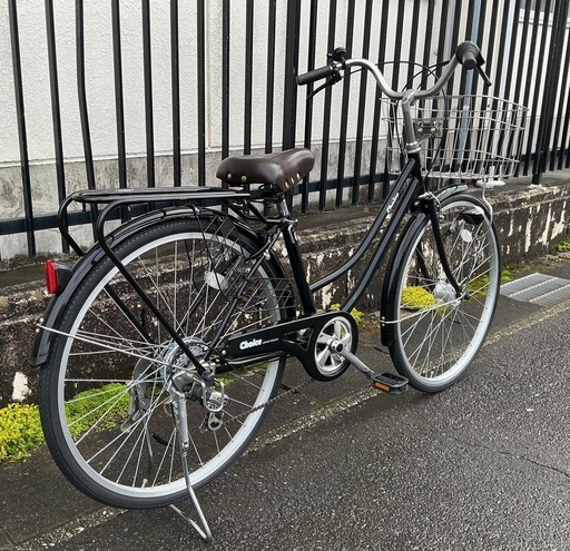 ＜美品車＞シティサイクル 26インチ自転車・外装6段変速 LEDオートライト 鍵付き・ブラック