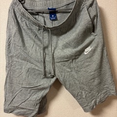 NIKE ショートパンツ
