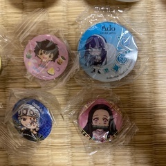 くら寿司びっくらポン景品　コナン、鬼滅、adoの画像