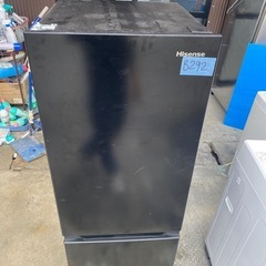 NO b292 🌈福岡市内配送設置無料✨🌈ハイセンス 冷蔵庫 幅49cm 175L ブラック HR-D1701B 2ドア 右開き 大容量冷蔵室122L スリム　2022年の画像