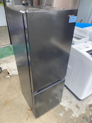 NO b292 ?福岡市内配送設置無料✨?ハイセンス 冷蔵庫 幅49cm 175L ブラック HR-D1701B 2ドア 右開き 大容