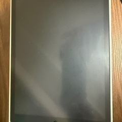 【極美品・付属品完備】iPad（第9世代）の画像