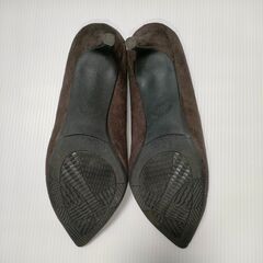 未使用　24.5cm　5cmヒール　ブラウン　スエード調　パンプスの画像