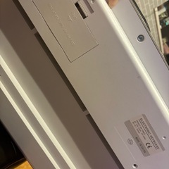 電子キーボード　ホワイト　白　鍵盤　ピアノ　の画像
