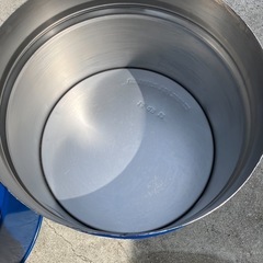 ドラム缶 半切り 洗浄済み 200Lの1/2 泉大津市 堺市西区の画像