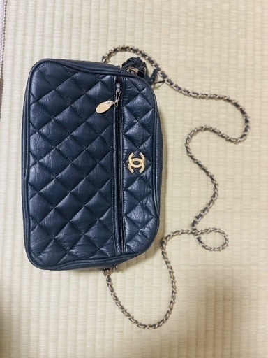 シャネル ブラック ラムスキン ショルダーバッグ