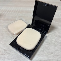 2回使用マキアージュ　パウダーファンデーションの画像