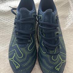 PUMA(プーマ)サッカーアップシューズ26.5㎝の画像