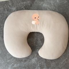 無料　授乳クッション