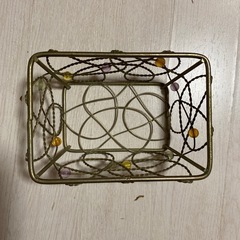 小物入れ 針金ビーズの画像