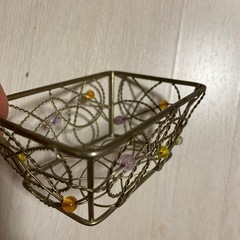小物入れ 針金ビーズの画像