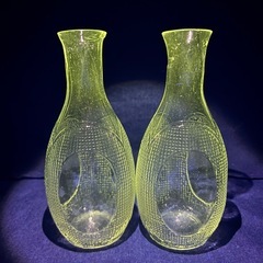 大正ガラス　昭和レトロ　プレスガラス　ウランガラス　和ガラス　徳利