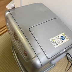 石油ファンヒーター　2018年製の画像