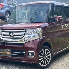 ホンダ　N-BOXカスタムターボ　4WD 両側電動スライドドア　...