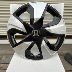 ホンダフィット用ホイールキャップ