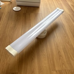 電球　　ライト　蛍光灯