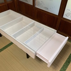 ソファ用テーブルの画像