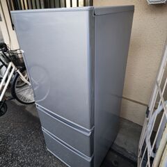 AQUA 中型冷蔵庫 AQR-271F 272L 2017年製の画像