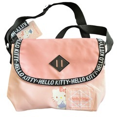 ⬇︎Price Down【新品】sanrio サンリオ ハローキティ キティちゃん　ポシェット ショルダーバッグ
の画像