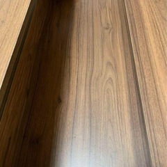 リフトアップ機能付きローテーブルの画像