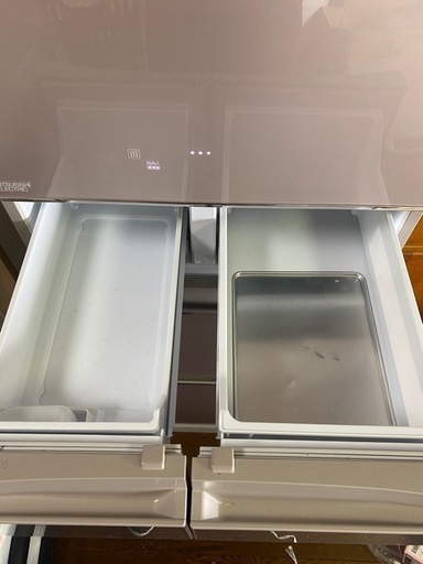 格安！新品の半額以下！早い者勝ち！配送可！しっかり冷えます！三菱2019年製5ドア冷蔵庫