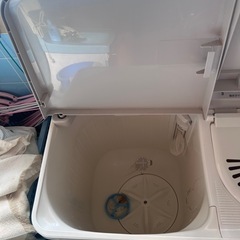 【7月お渡し可能】二層式洗濯機の画像
