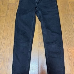 ZARA ブラックデニム