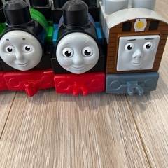 トーマスブロックの画像