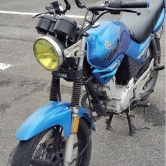 YAMAHA YBR125 