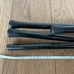 掃除機スタンド　金属製 高さ調整可能 スタンド 黒の画像