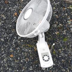 壁掛け扇風機