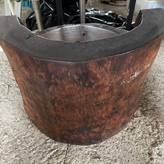 欅 臼 丸太で作ったチェア の画像