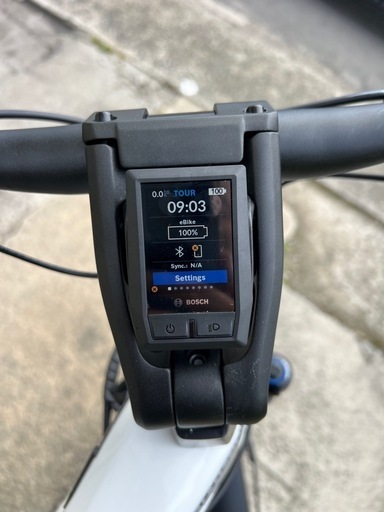 未開封の新車 BianchiE-BIKE E-OMNIA C-TYPE内装5速 700×48c 2023年モデル