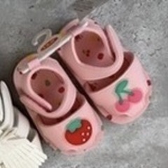西松屋ベビーサンダル いちごさくらんぼ　14cm