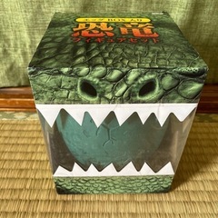 恐竜おもちゃ