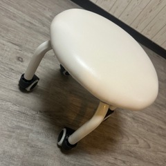 ミニスツール　美品　ホワイトの画像