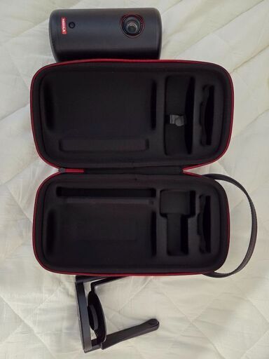 プロジェクター、ホームシアター Nebula capsule 3