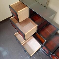 階段箪笥・和家具の画像