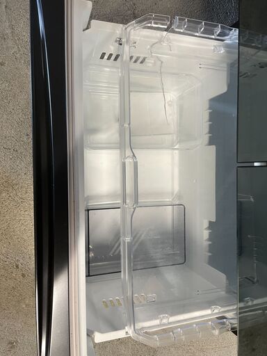 価格相談可【2023年製 ほぼ未使用品】TOSHIBA 6ドア冷蔵庫 シルバー 価格相談可【2023年製 ほぼ未使用品】TOSHIBA 6ドア冷蔵庫
