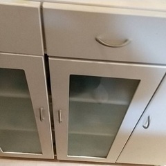 食器棚