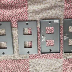 アルミ　スイッチ&コンセントカバー　4個200円の画像