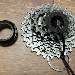 SHIMANO SORA R3000 コンポーネントセットクランク 165mmの画像