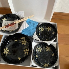 新品お皿セット