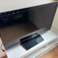 液晶テレビ