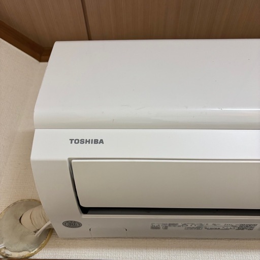 【取引完了】すみませんお値下げ不可 超美品　21年製 TOSHIBA 東芝 ルームエアコン　取り外しもできる方お願いします　
